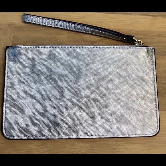 Kate Spade Wristlet - Picture 4 of 4